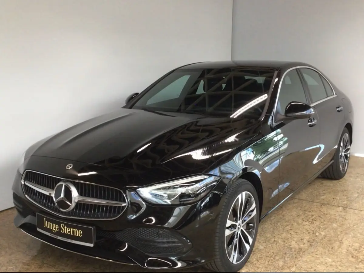 300e AVANTGARDE ** LED, MEMORY, TREKH, ACC, HuD, WINTERPACK, 18-inch LMV, KEYLESS ** Ex MB-AG - UNFALLFREI ** ** INFORMEER OOK NAAR ONZE AANTREKKELIJKE FINANCIAL-LEASE TARIEVEN **