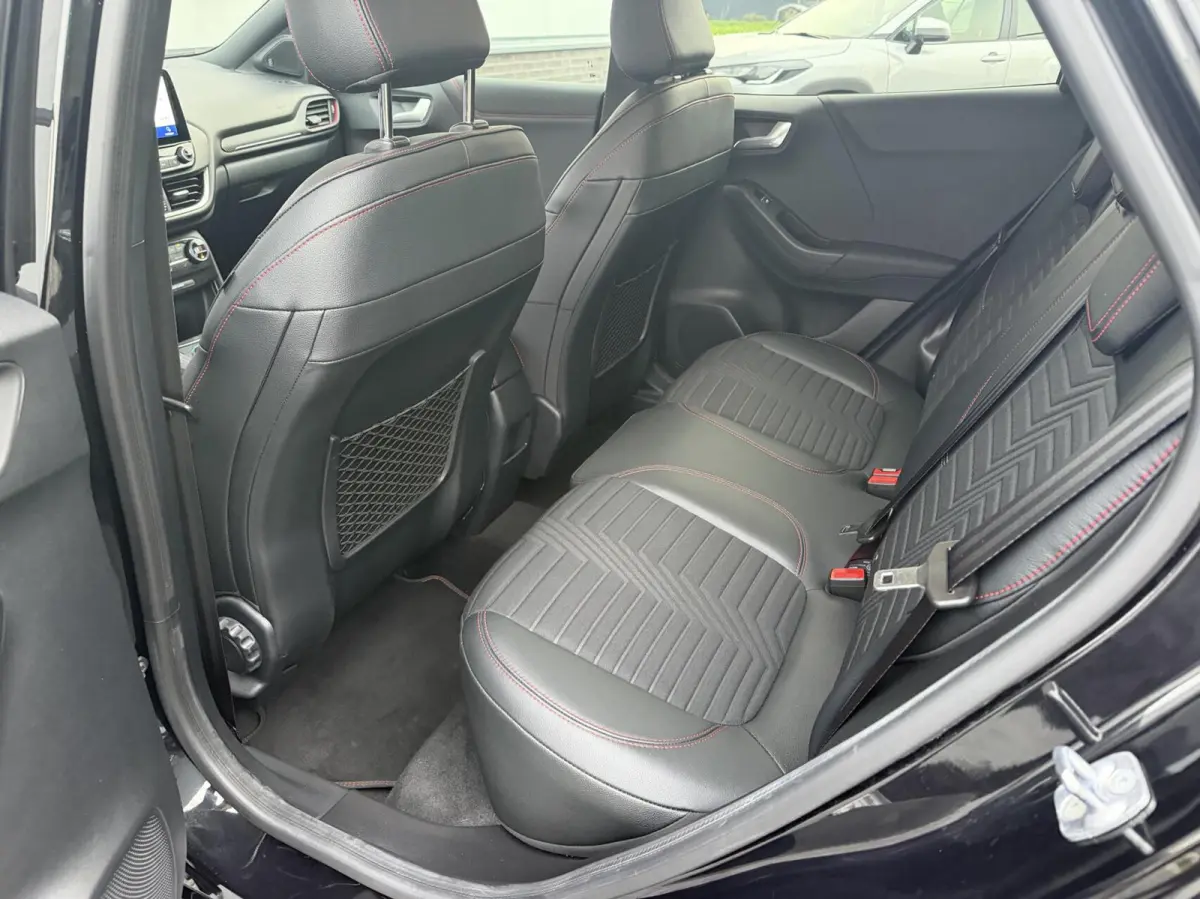 1.0 EcoBoost ST-Line X|TREKHAAK|