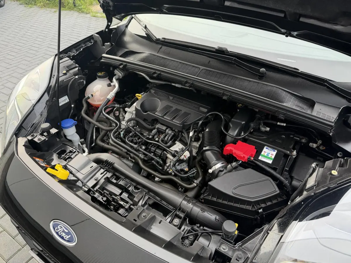 1.0 EcoBoost ST-Line X|TREKHAAK|