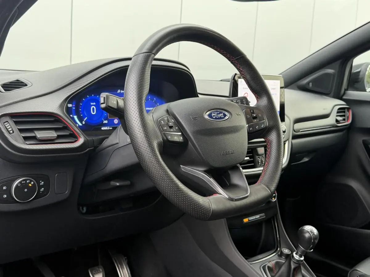 1.0 EcoBoost ST-Line X|TREKHAAK|
