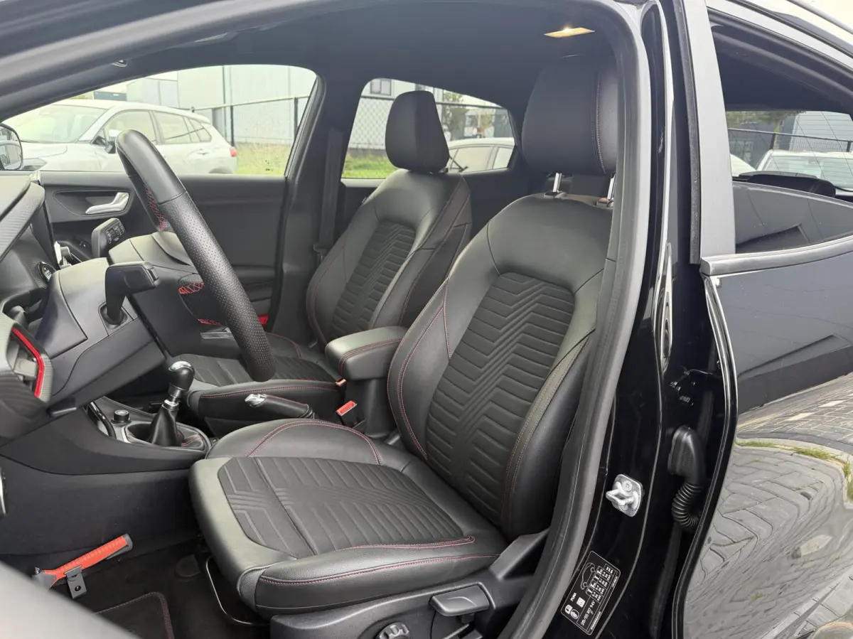 1.0 EcoBoost ST-Line X|TREKHAAK|