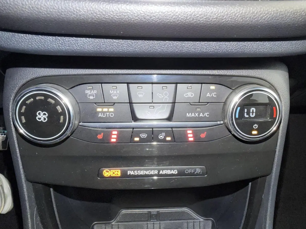 1.0 EcoBoost ST-Line X|TREKHAAK|