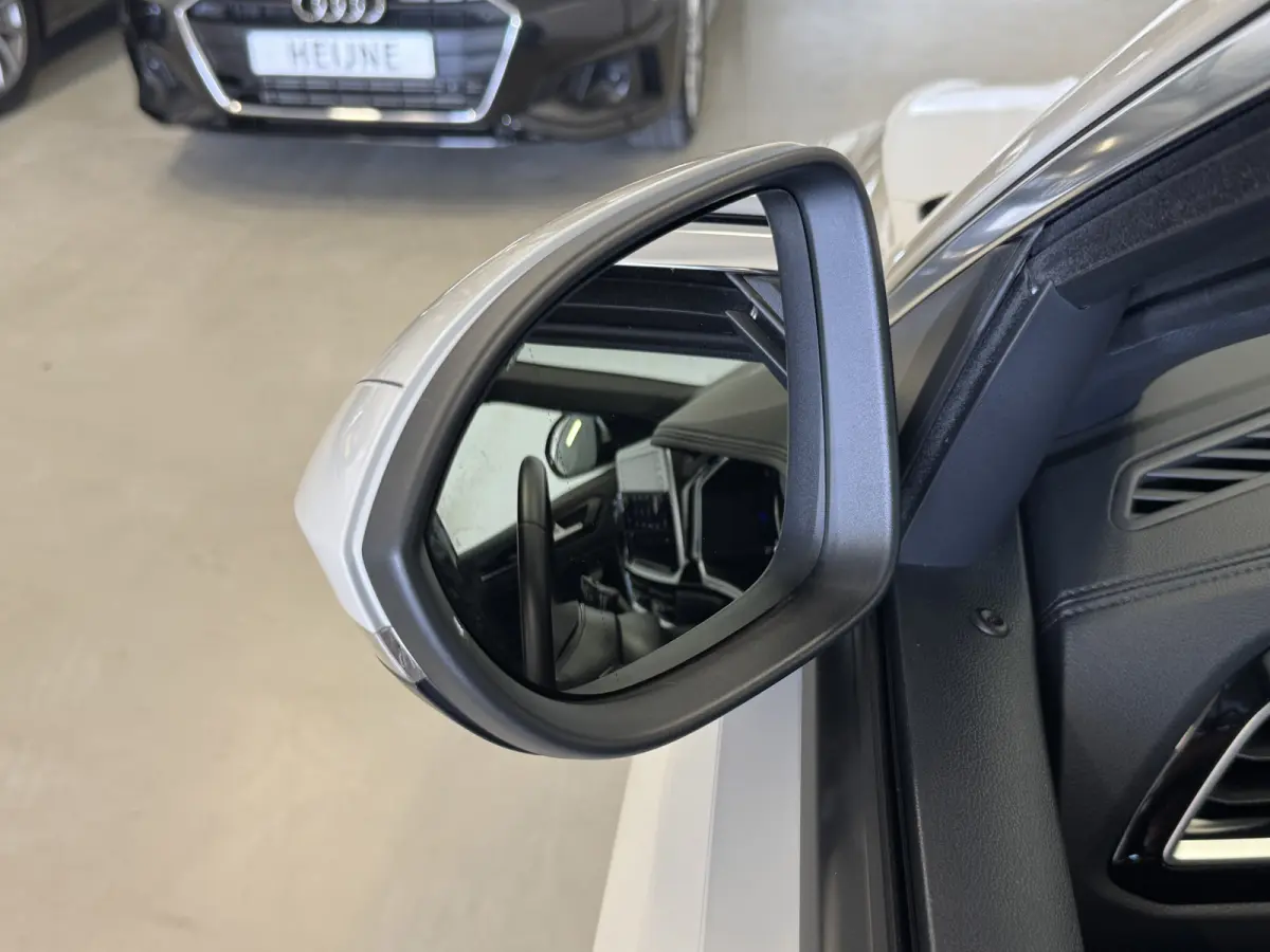 TSI 110PK R-LINE SPORT IQ.LIGHT/TREKHAAK/STOEL VERW.