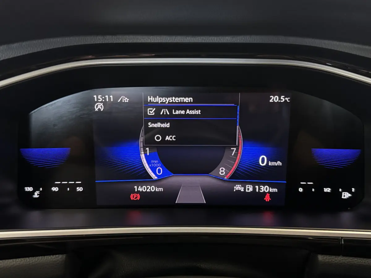 TSI 110PK R-LINE SPORT IQ.LIGHT/TREKHAAK/STOEL VERW.