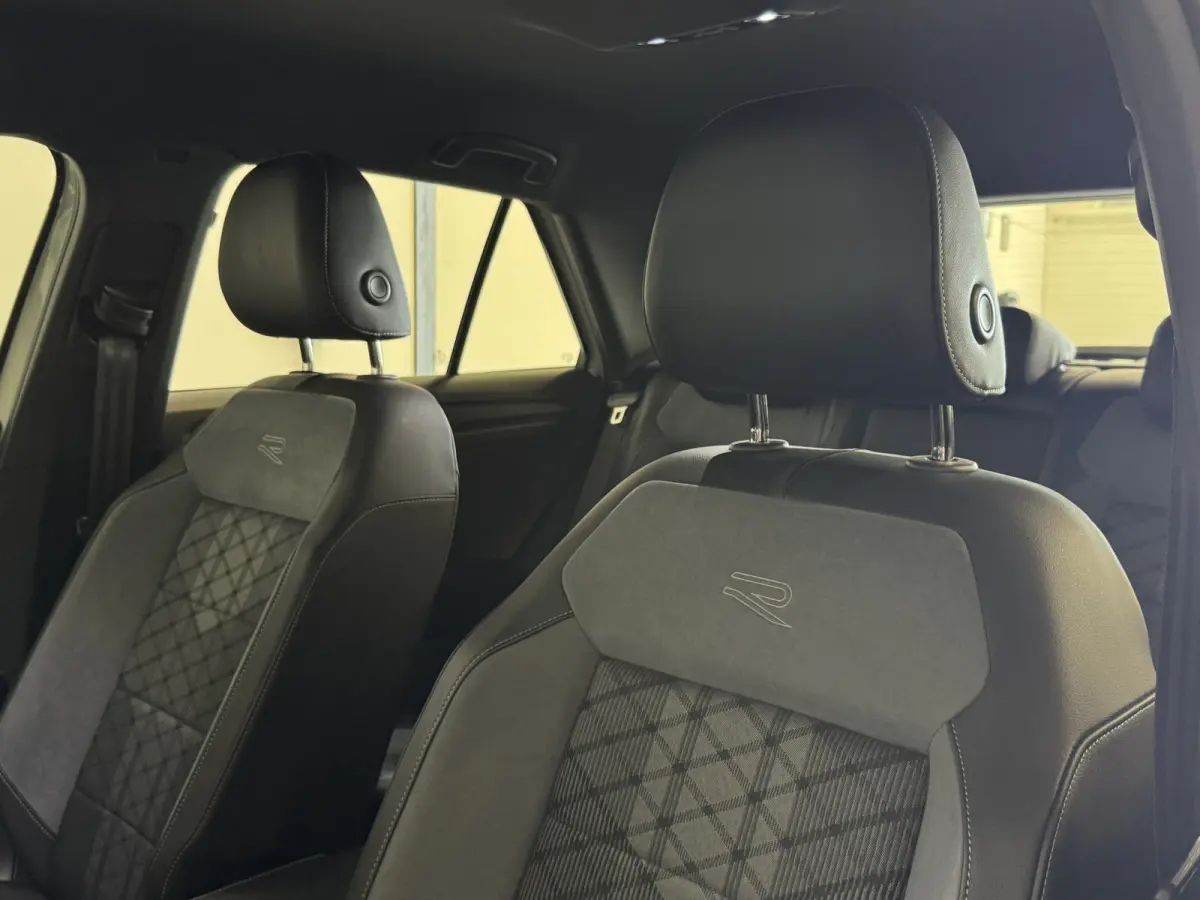 TSI 110PK R-LINE SPORT IQ.LIGHT/TREKHAAK/STOEL VERW.