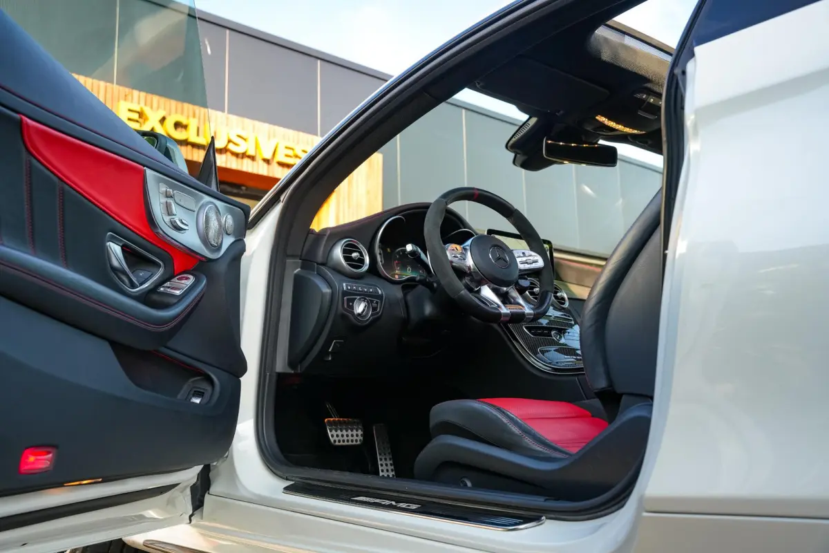 AMG 63 S Premium Plus Pack Pano Perfrect onderhouden