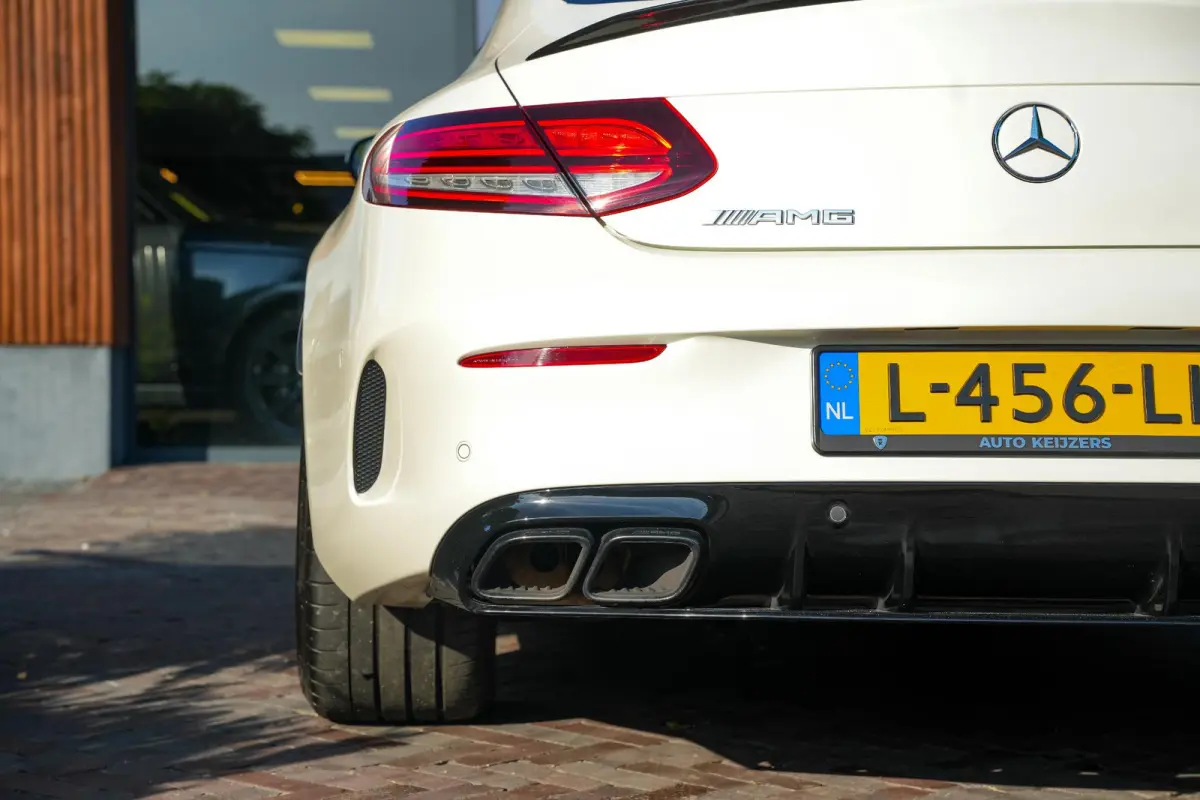 AMG 63 S Premium Plus Pack Pano Perfrect onderhouden