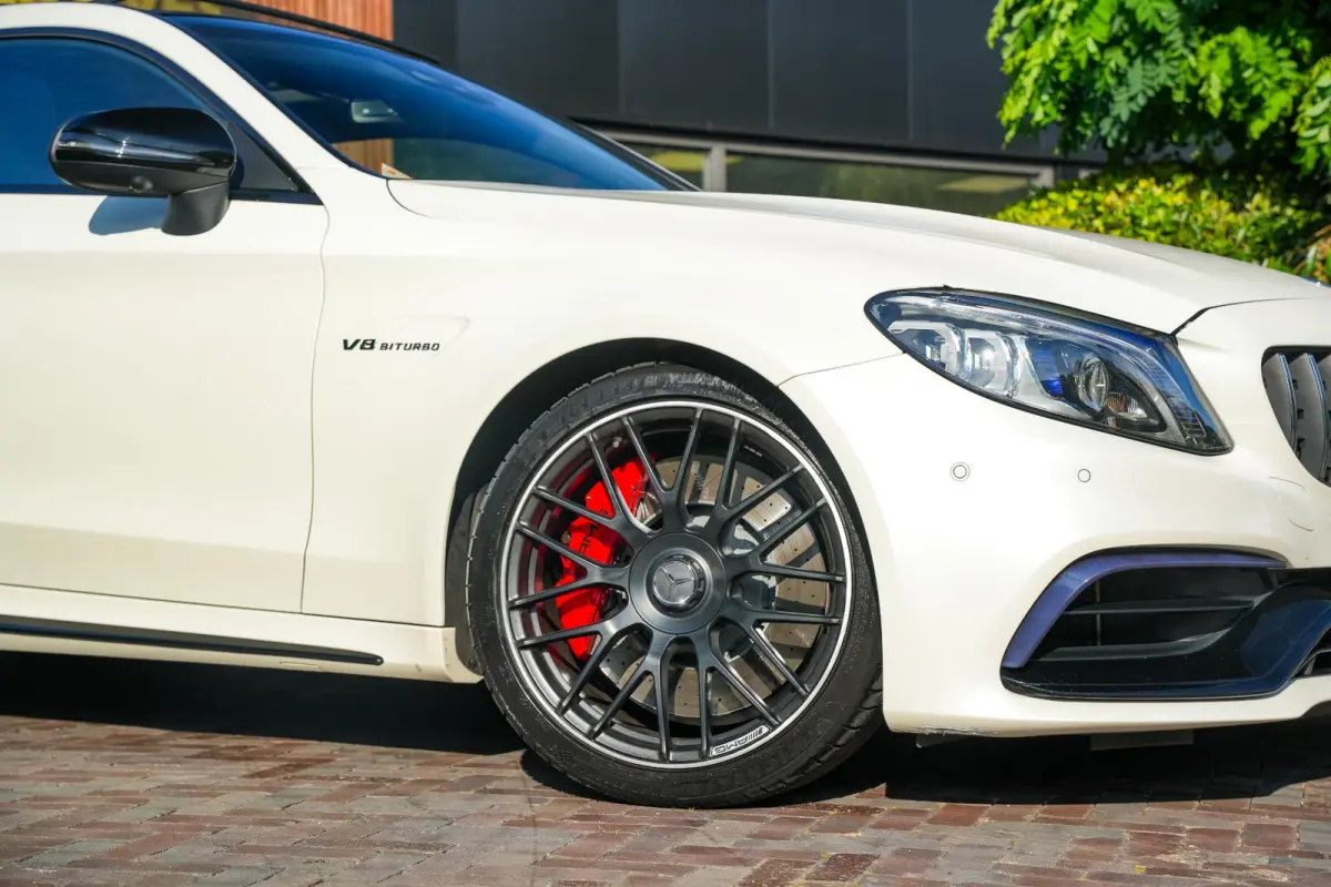 AMG 63 S Premium Plus Pack Pano Perfrect onderhouden