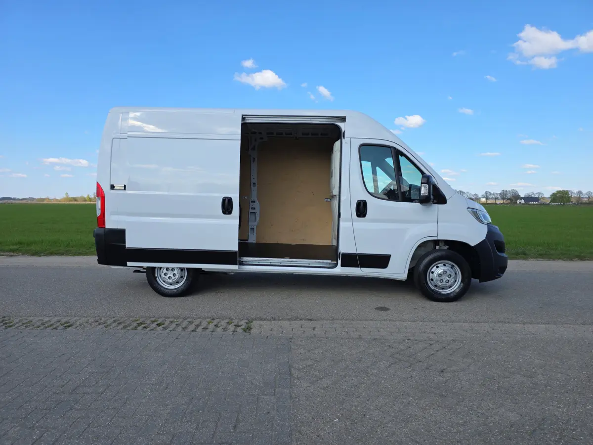2.2D 140 L2H2 3.5T - 140 Pk - Euro 6 - ParkeerCamera - Airco - Cruise Control