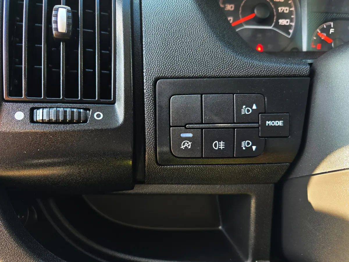 2.2D 140 L2H2 3.5T - 140 Pk - Euro 6 - ParkeerCamera - Airco - Cruise Control