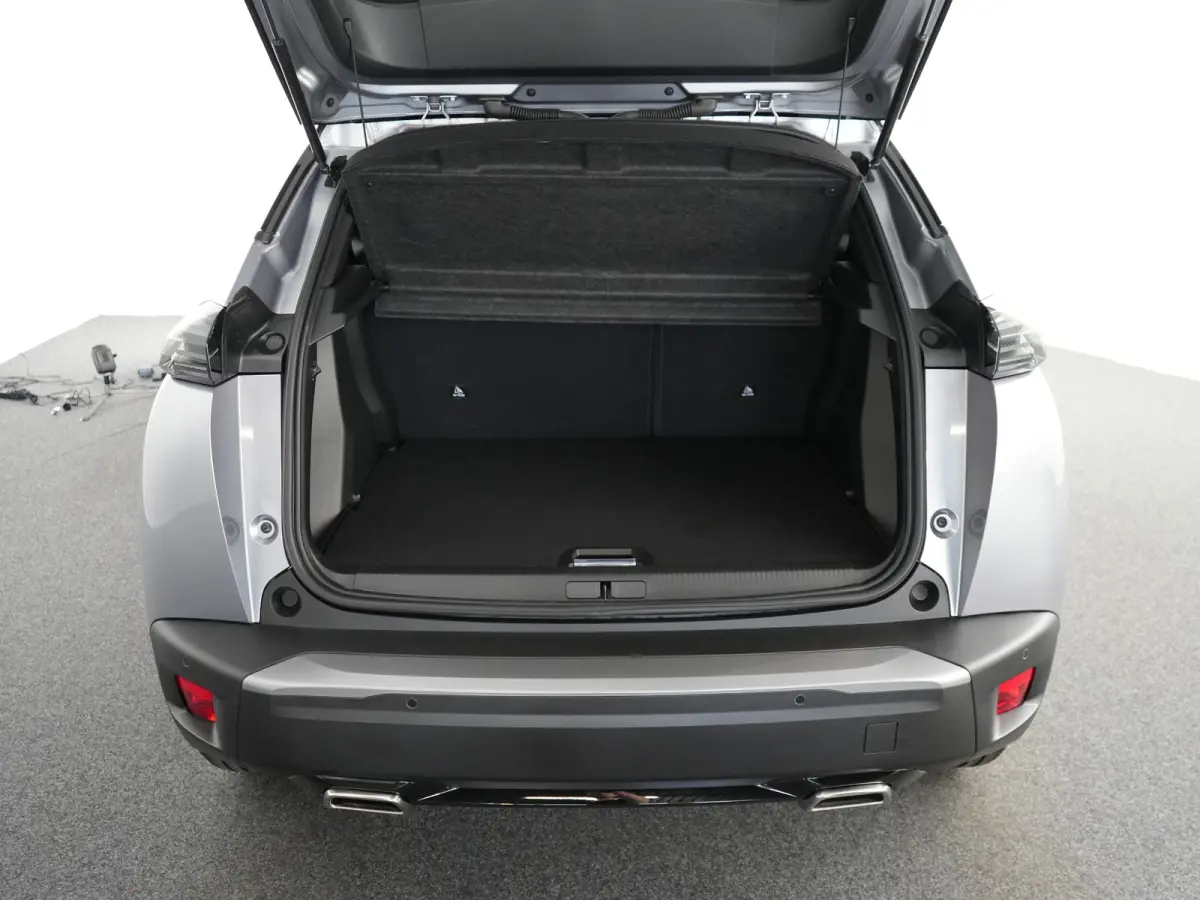 GT | Advanced Active Safety Brake met camera en radar | Climate Control | Elektrisch verstelbare en verwarmbare buitenspiegels