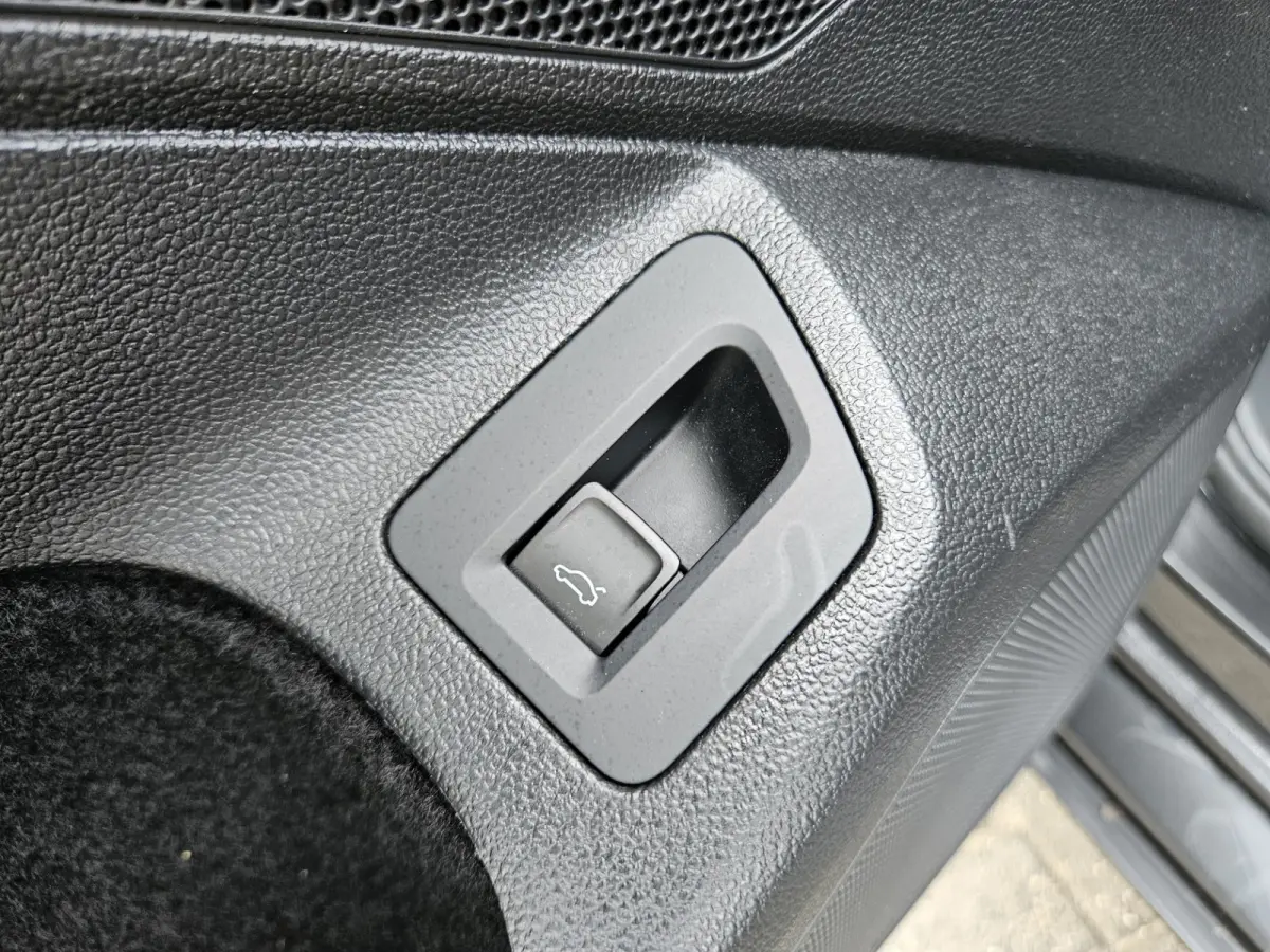 1.5 TSI Highline Business R Trekhaak! Automaat! Camera! Carplay! Mooie/Nette Auto!