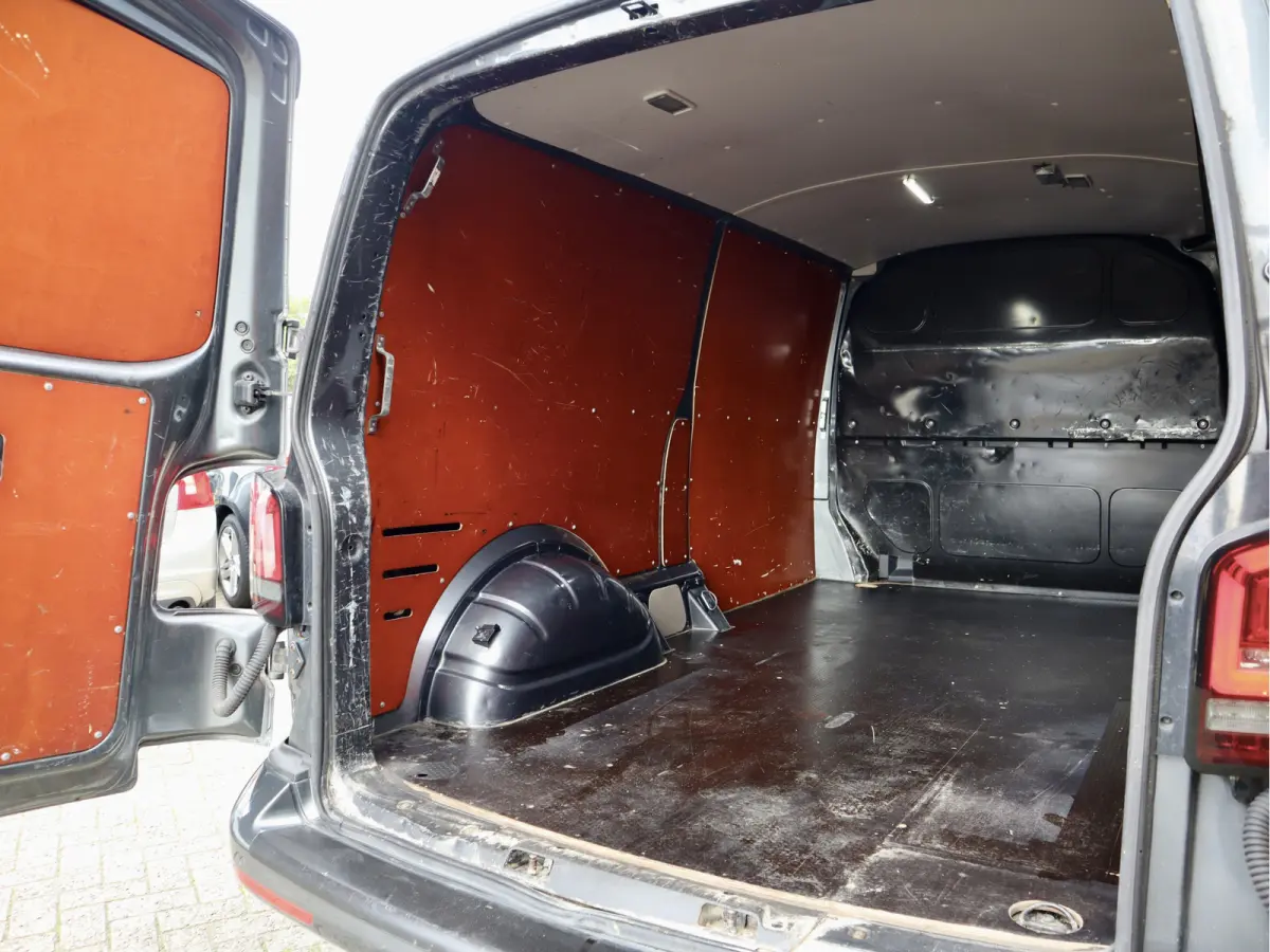 2.0 TDI DSG LANG ENKELE CABINE