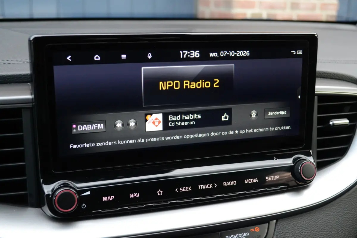 1.0 T-GDi DynamicLine | Camera | Carplay/Android Auto | Getint Glas