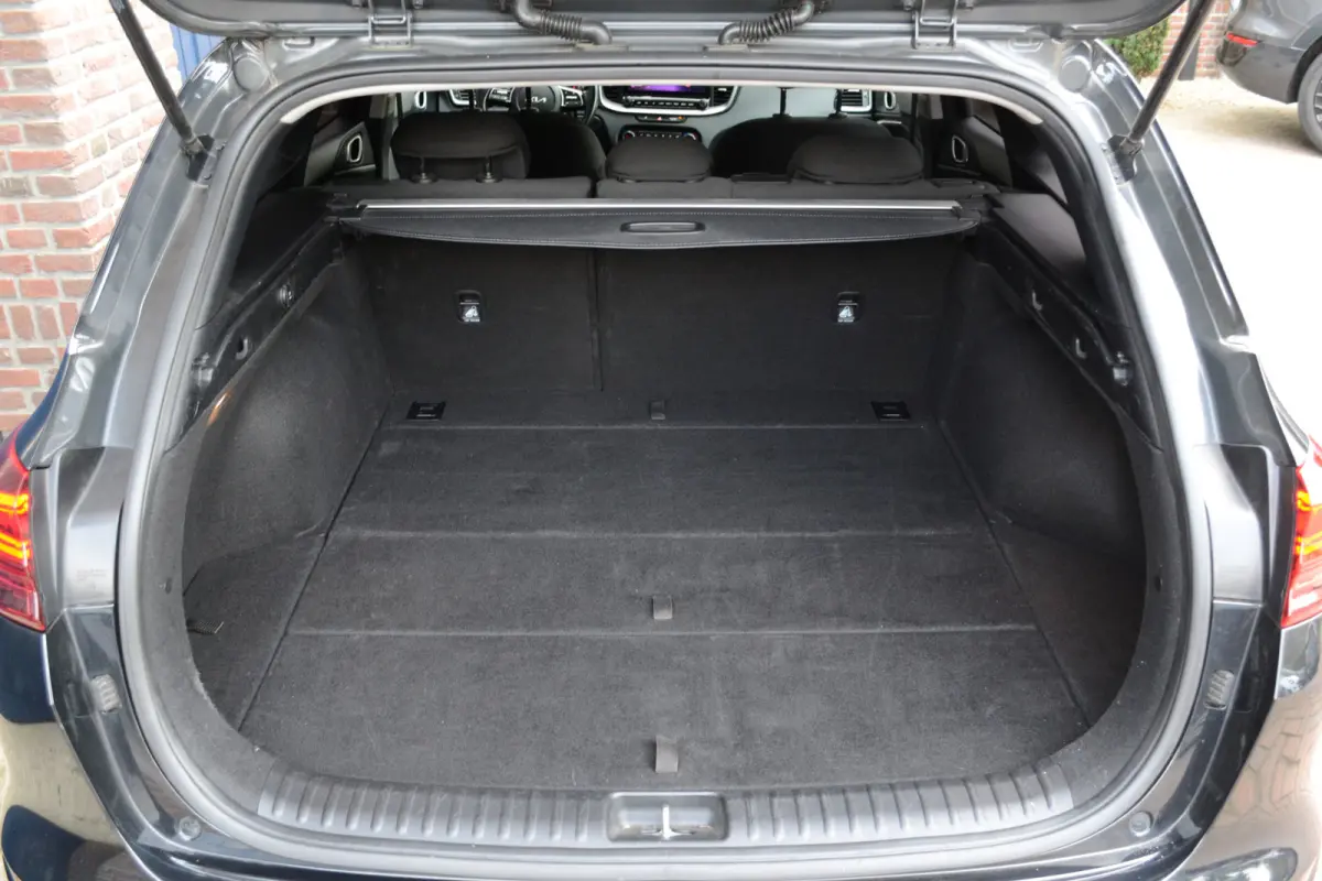 1.0 T-GDi DynamicLine | Camera | Carplay/Android Auto | Getint Glas