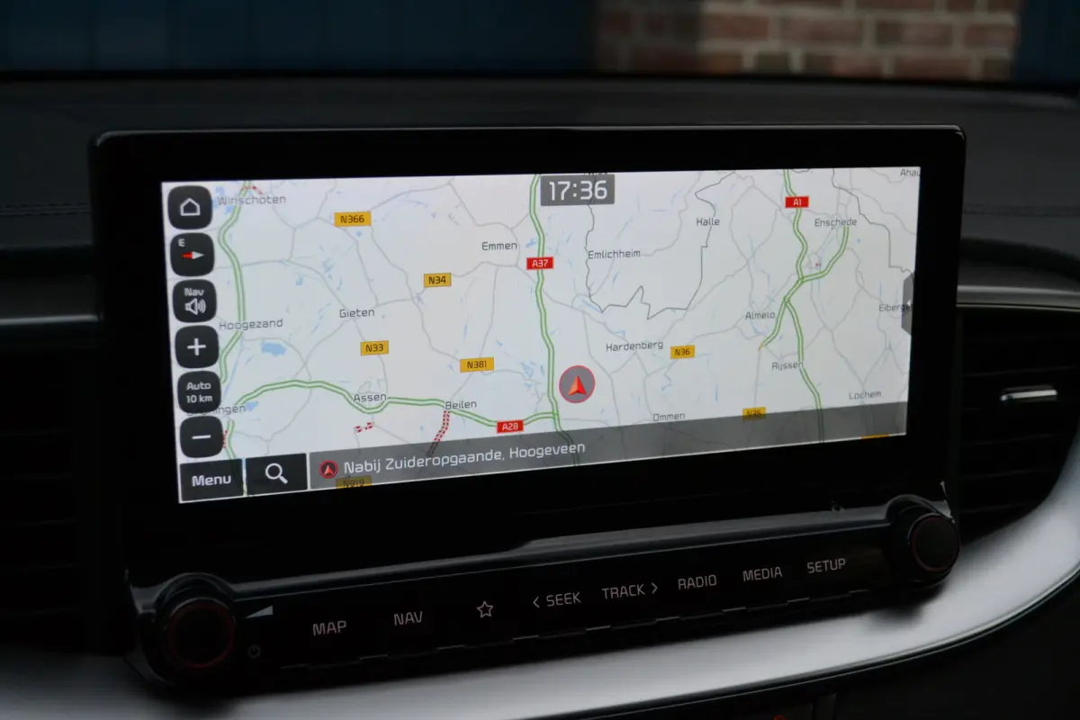 1.0 T-GDi DynamicLine | Camera | Carplay/Android Auto | Getint Glas