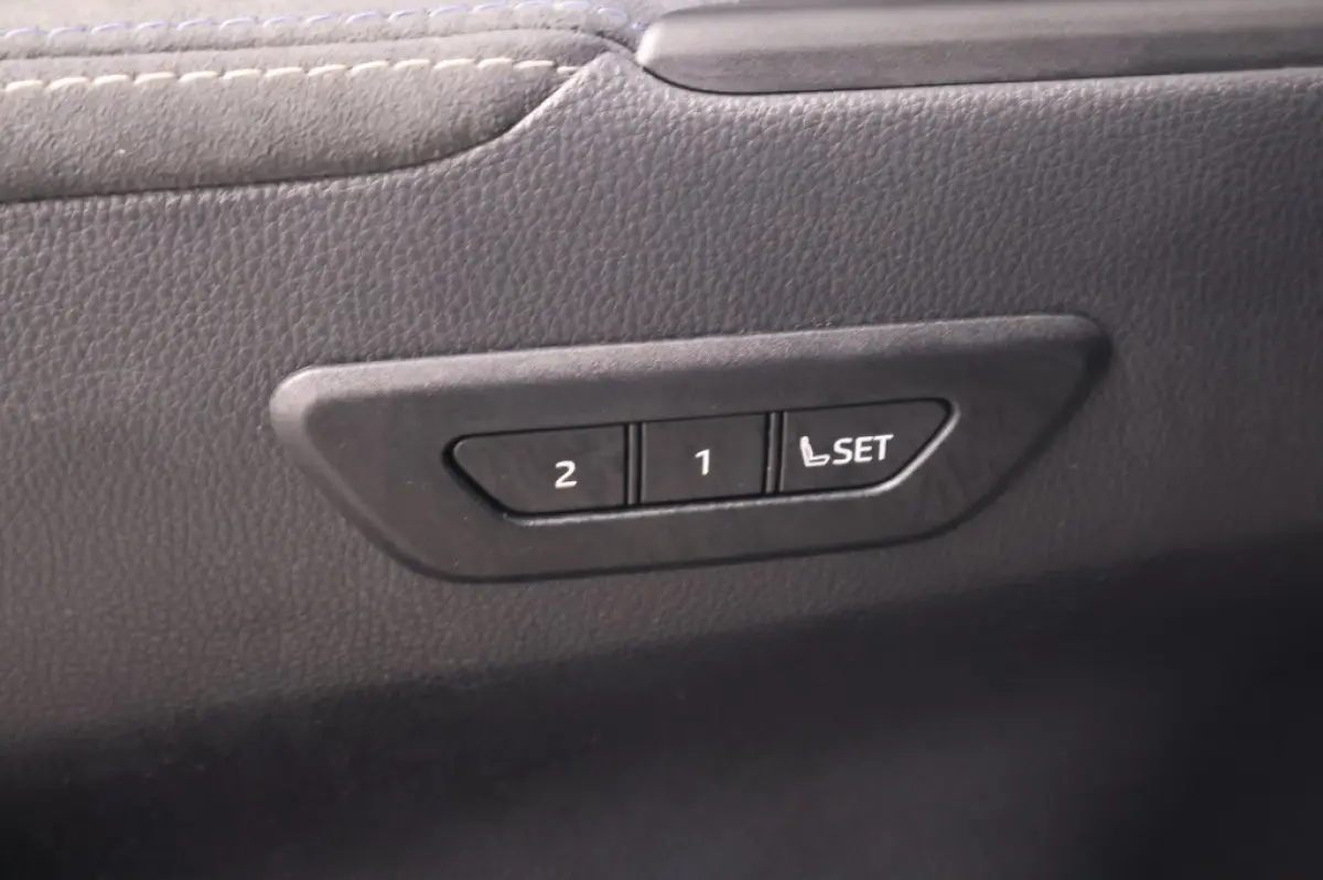 1.8 Hybrid 140 Executive