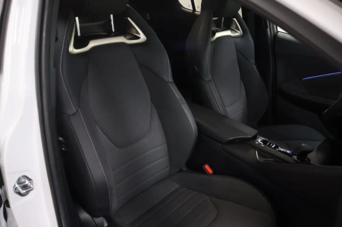 1.8 Hybrid 140 Executive