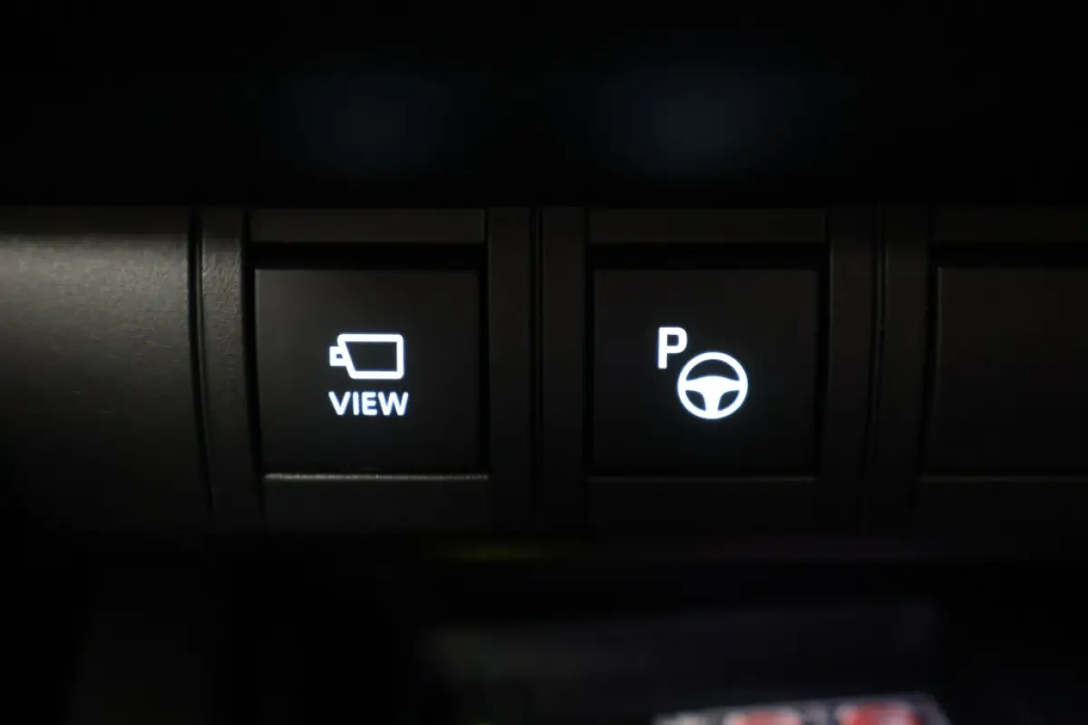 1.8 Hybrid 140 Executive