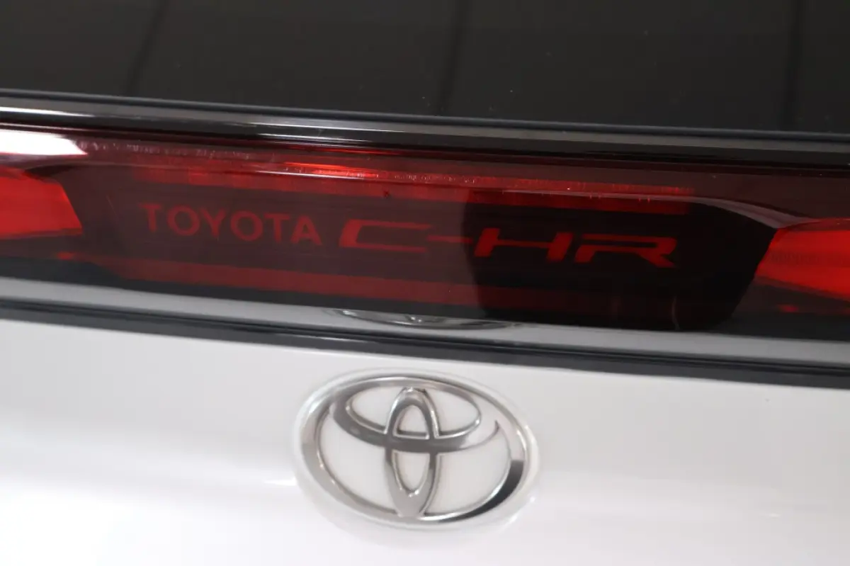 1.8 Hybrid 140 Executive