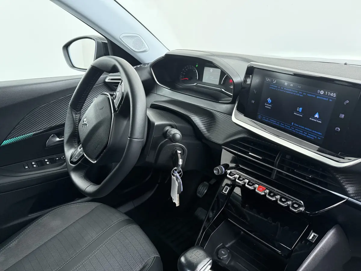 1.2 130PK Allure Pack | Achteruitrijcamera | Airco (automatisch) | Apple Carplay/Android Auto