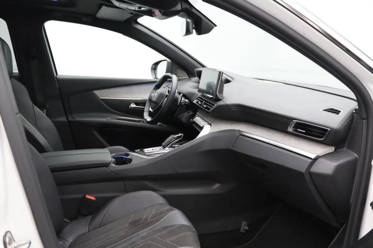 1.6 PureTech GT Pack Business Automaat | 2 stoelen op derde rij | Airco (automatisch) | Apple Carplay/Android Auto|telefoonintegratie premium