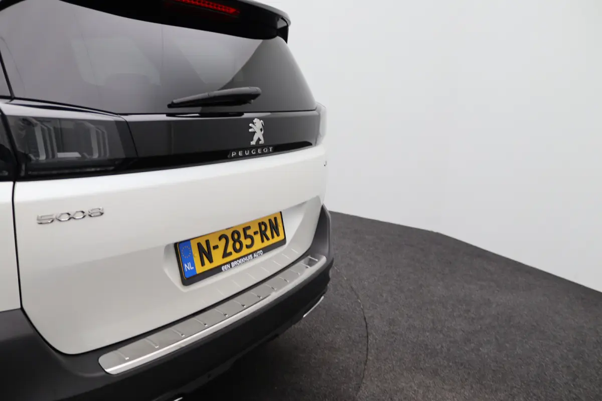 1.6 PureTech GT Pack Business Automaat | 2 stoelen op derde rij | Airco (automatisch) | Apple Carplay/Android Auto|telefoonintegratie premium