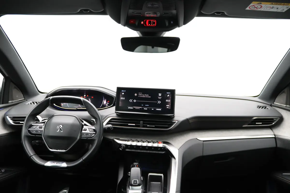 1.6 PureTech GT Pack Business Automaat | 2 stoelen op derde rij | Airco (automatisch) | Apple Carplay/Android Auto|telefoonintegratie premium