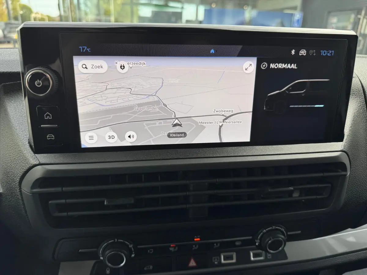 EV L3 75 kWh €14.740 korting!! | 16" stalen velgen | Elektrisch bedienbare en verwarmbare buitenspiegels | Elektrische parkeerrem