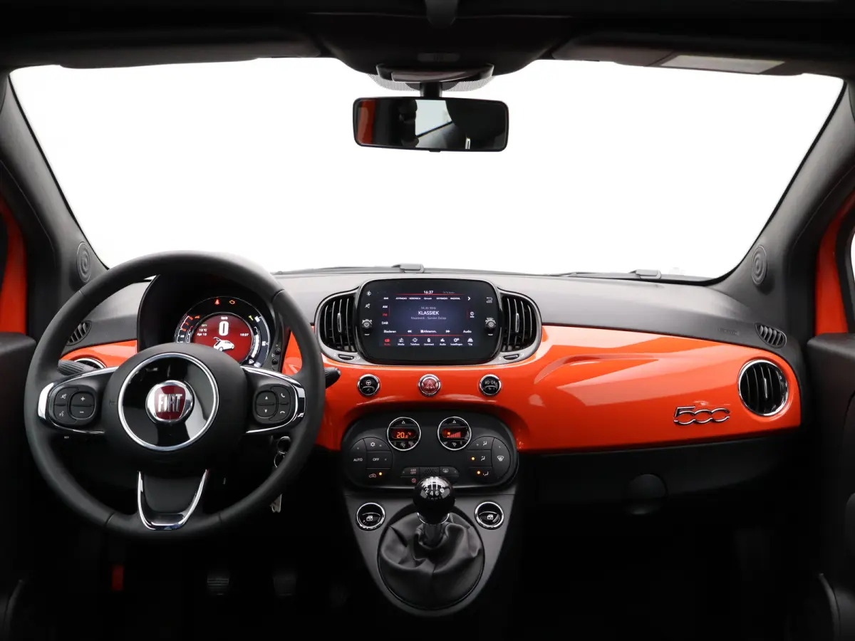 1.0 Hybrid Dolcevita | Airco | Panoramadak | Apple Carplay/Android Auto