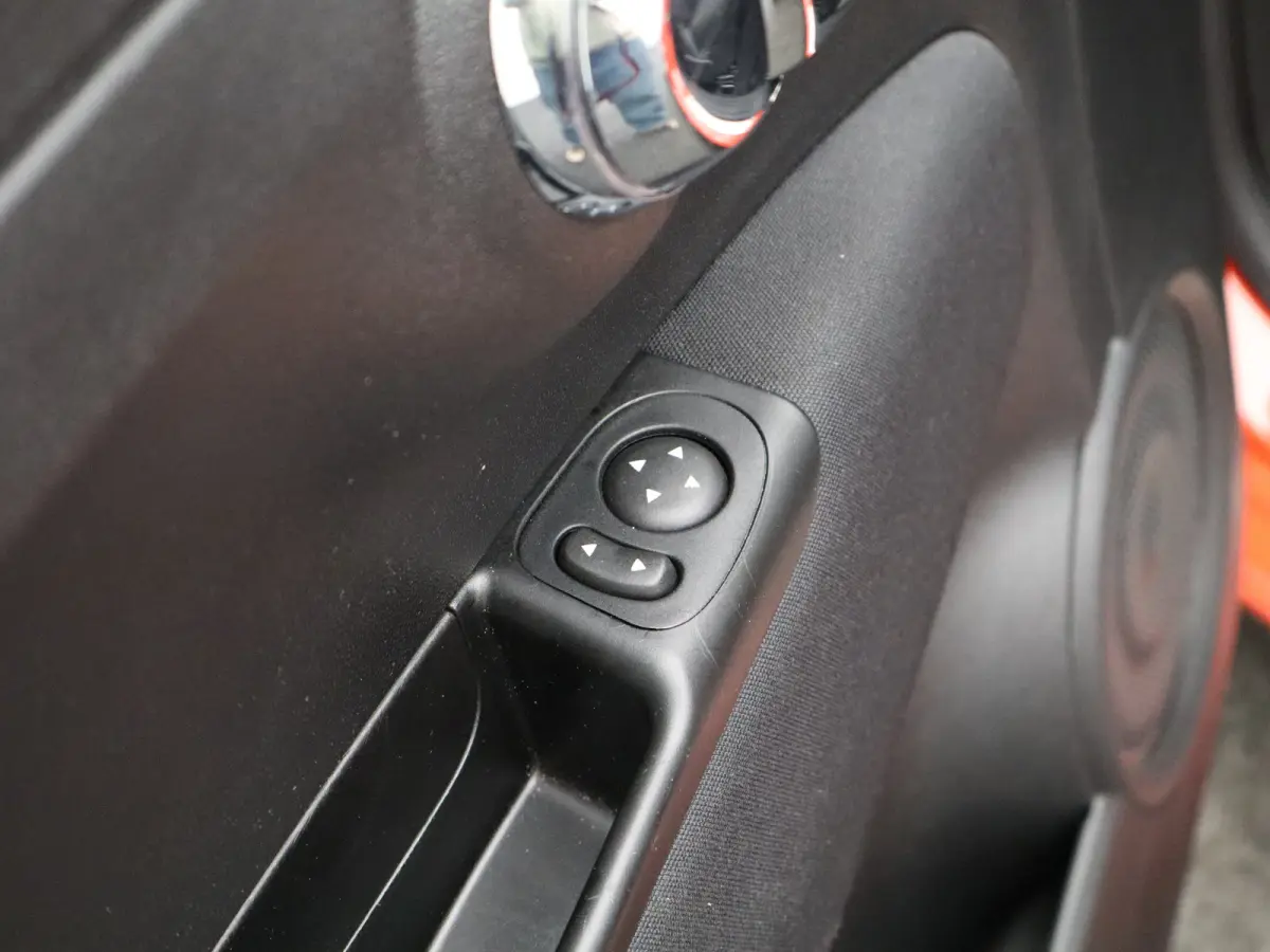 1.0 Hybrid Dolcevita | Airco | Panoramadak | Apple Carplay/Android Auto