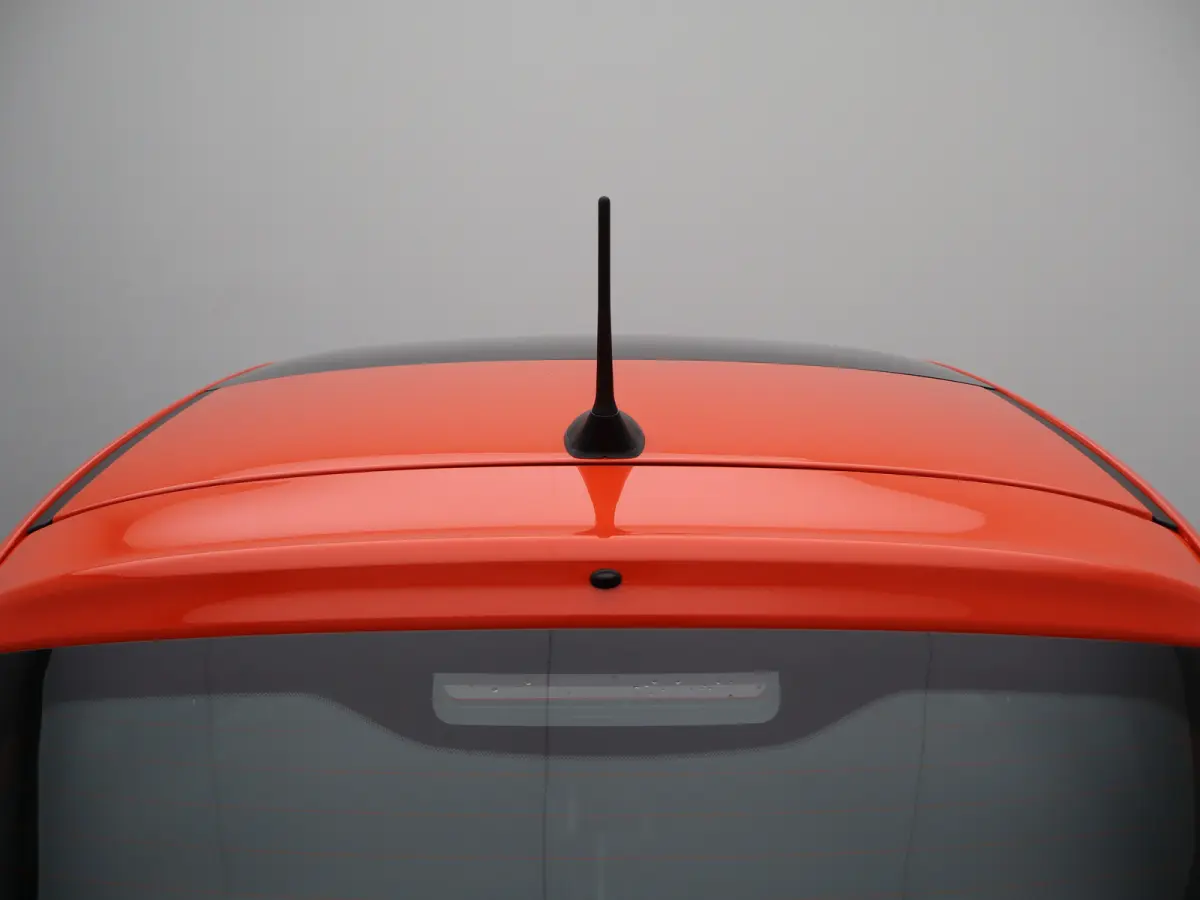 1.0 Hybrid Dolcevita | Airco | Panoramadak | Apple Carplay/Android Auto