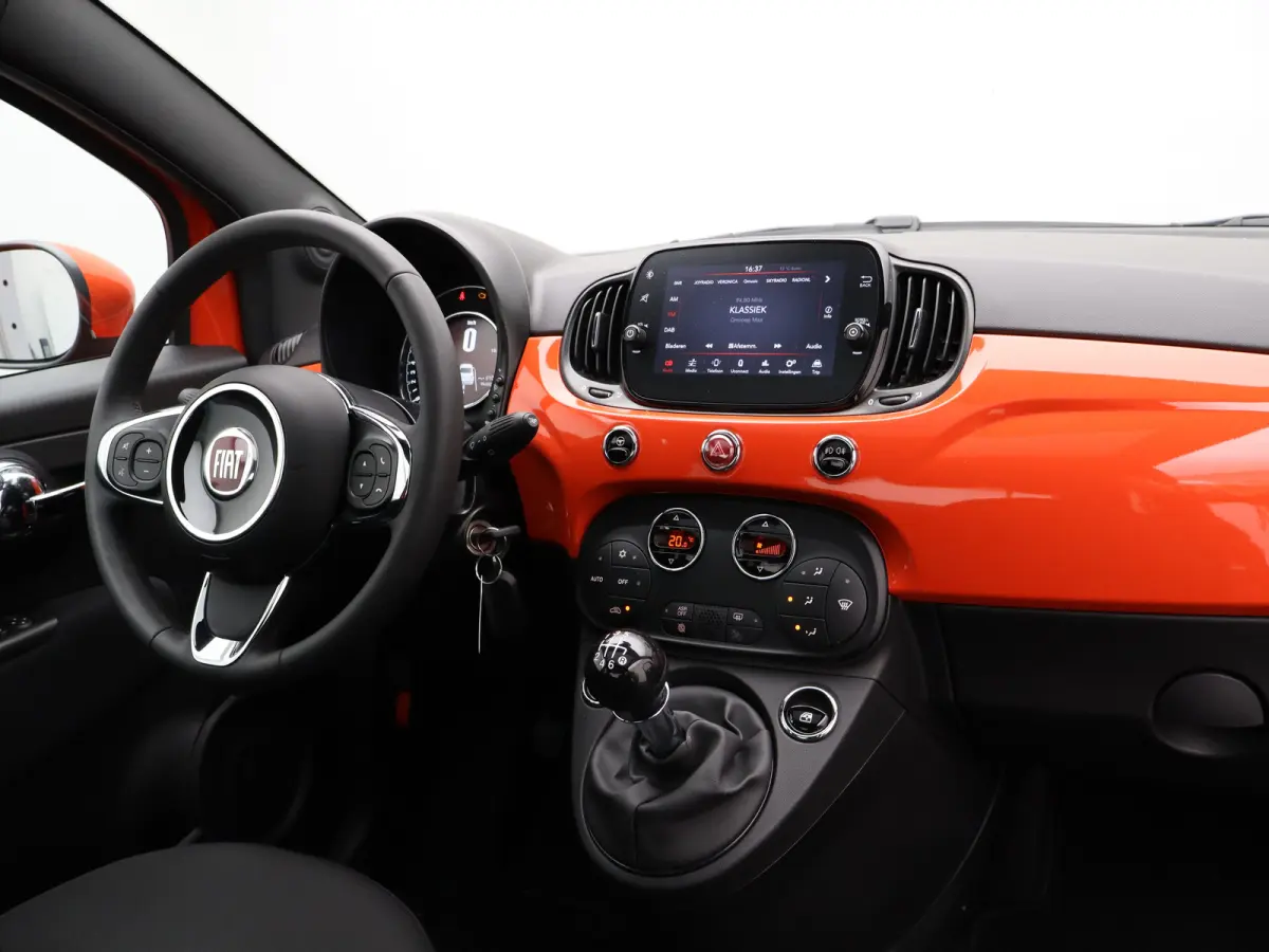 1.0 Hybrid Dolcevita | Airco | Panoramadak | Apple Carplay/Android Auto