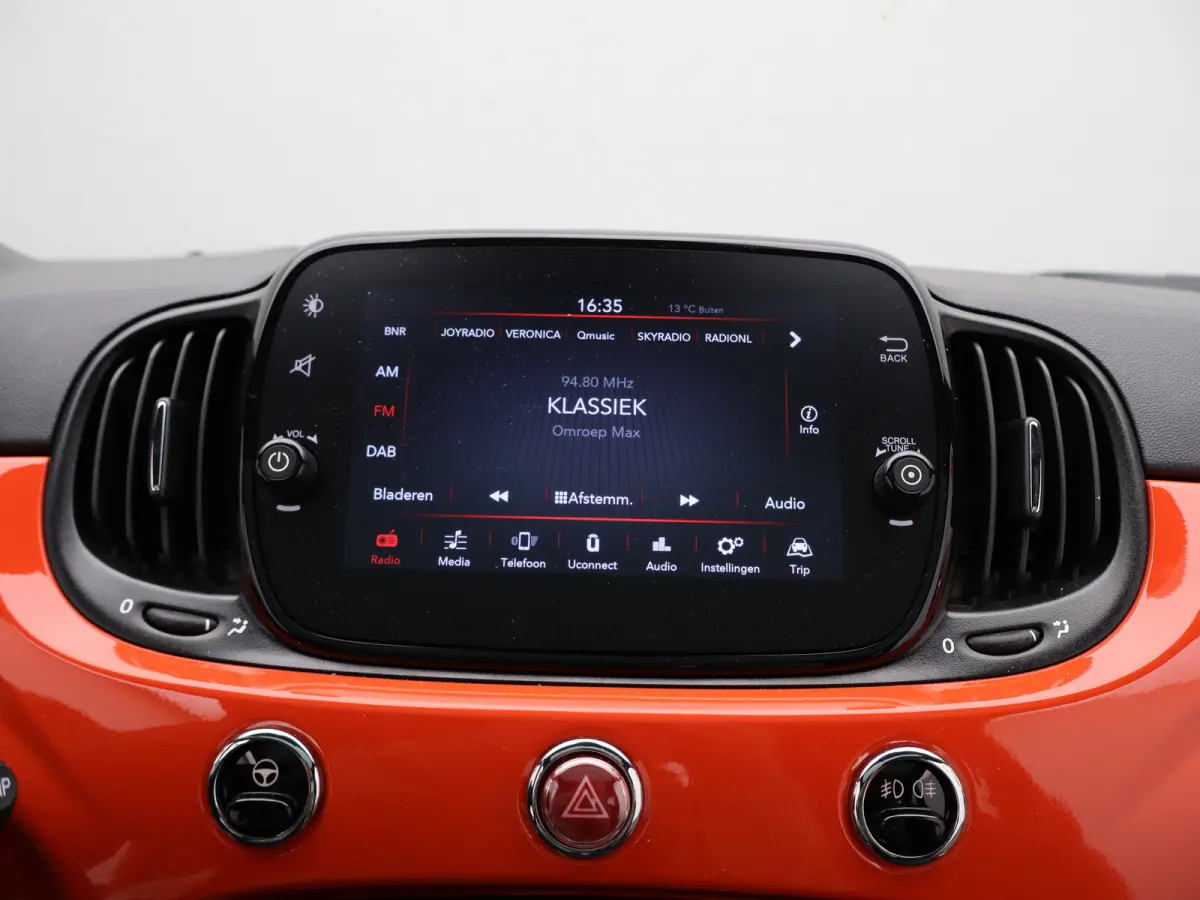 1.0 Hybrid Dolcevita | Airco | Panoramadak | Apple Carplay/Android Auto
