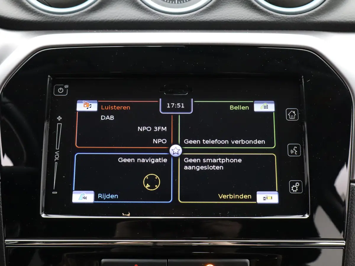 1.5 Hybrid Select | Automaat | Adaptieve cruise | Clima | NAvi | Stoelverwarming | Camera | Carplay |