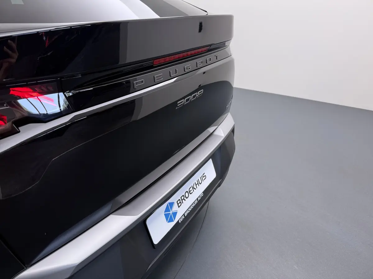 | Demo Deal | 1.2 Hybrid 145 GT | Dodehoek detectie | Keyless entry | Matrix LED koplampen