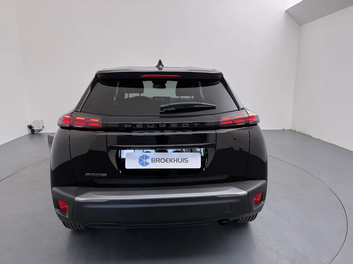 | Demo Deal | Business | 10" HD-touchscreen met PEUGEOT i-Connect® Advanced Navigatie | Donkere hemelbekleding | Extra getinte achterste zijruiten en achterruit