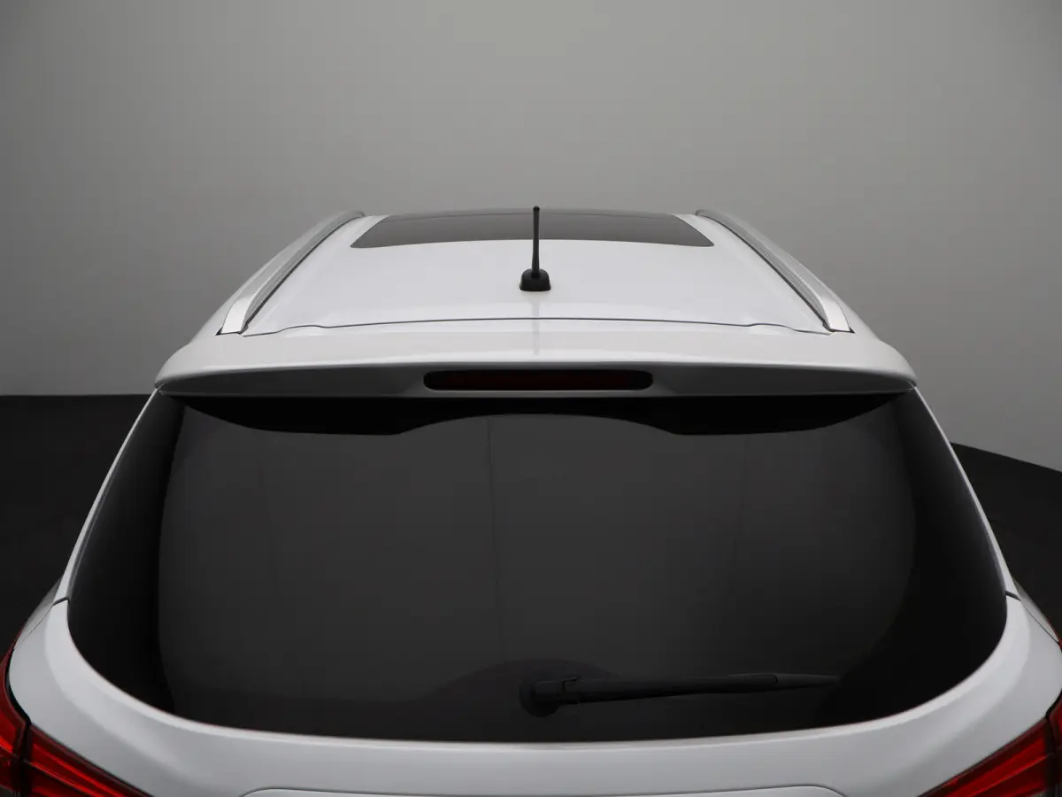 1.4 Boosterjet High Executive Stoelverwarming | Apple Carplay/Android Auto | Adaptieve Cruise Control | Navigatie | Camera | Parkeensenoren Voor en Achter
