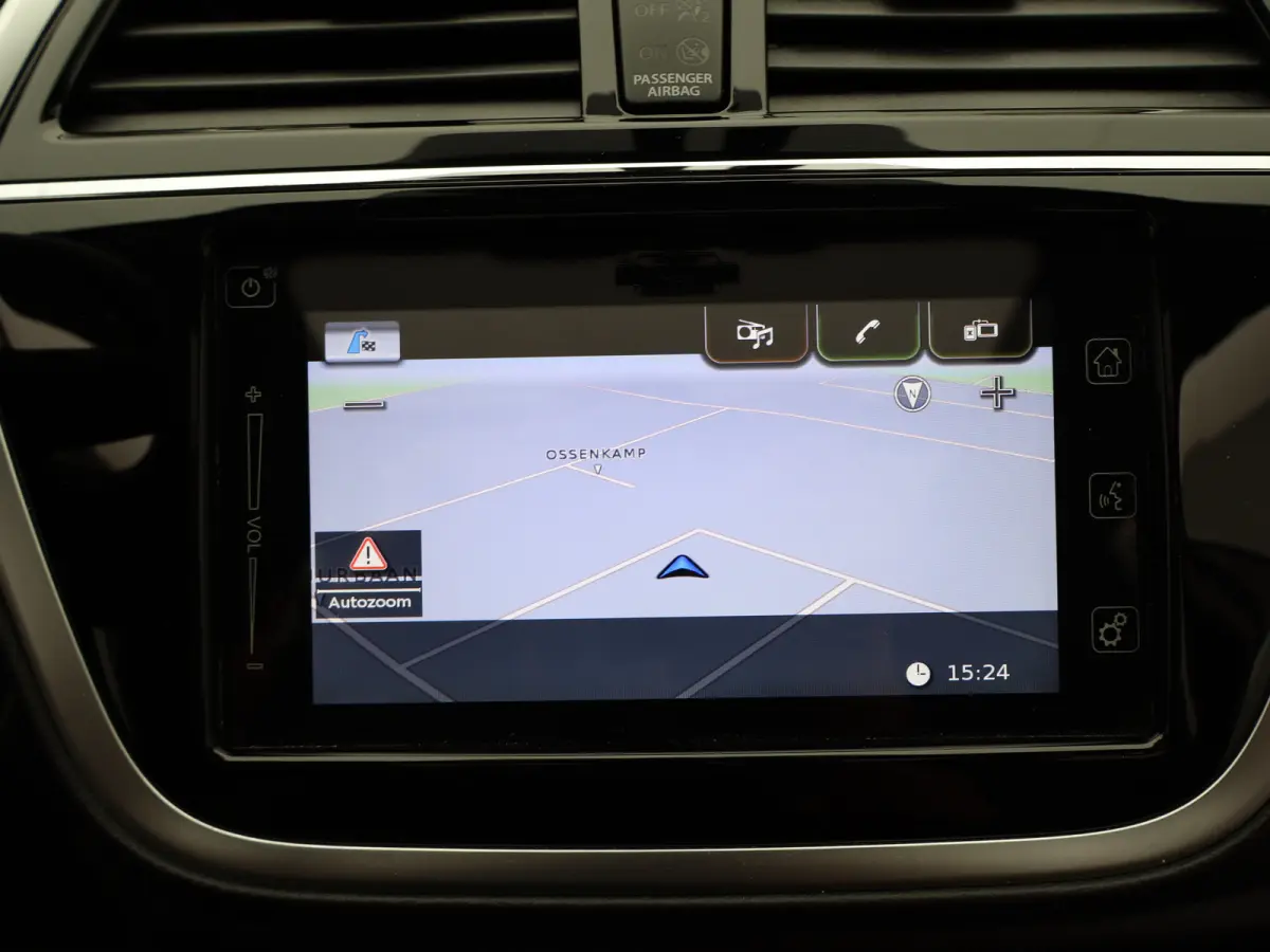 1.4 Boosterjet High Executive Stoelverwarming | Apple Carplay/Android Auto | Adaptieve Cruise Control | Navigatie | Camera | Parkeensenoren Voor en Achter