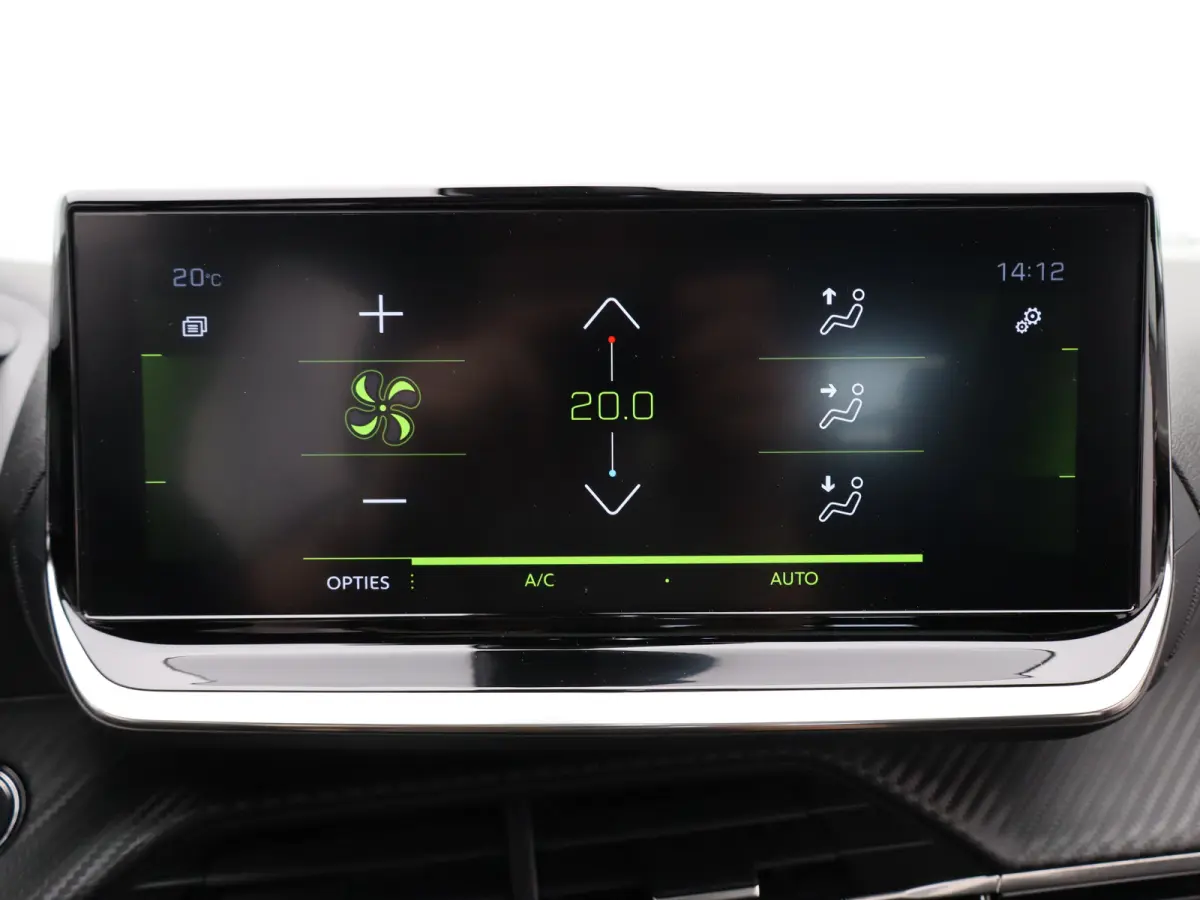 1.2 PureTech GT Pack | Automaat | Carplay | Camera | Pano dak | Alcantara | Keyless | PDC V+A | Navi |