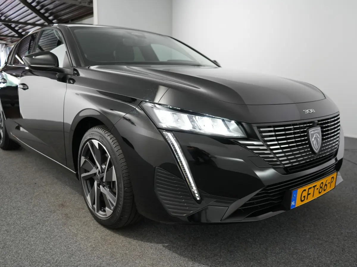 1.2 PureTech Allure | Achteruitrijcamera | Apple Carplay/Android Auto|telefoonintegratie premium | Cruise control adaptief
