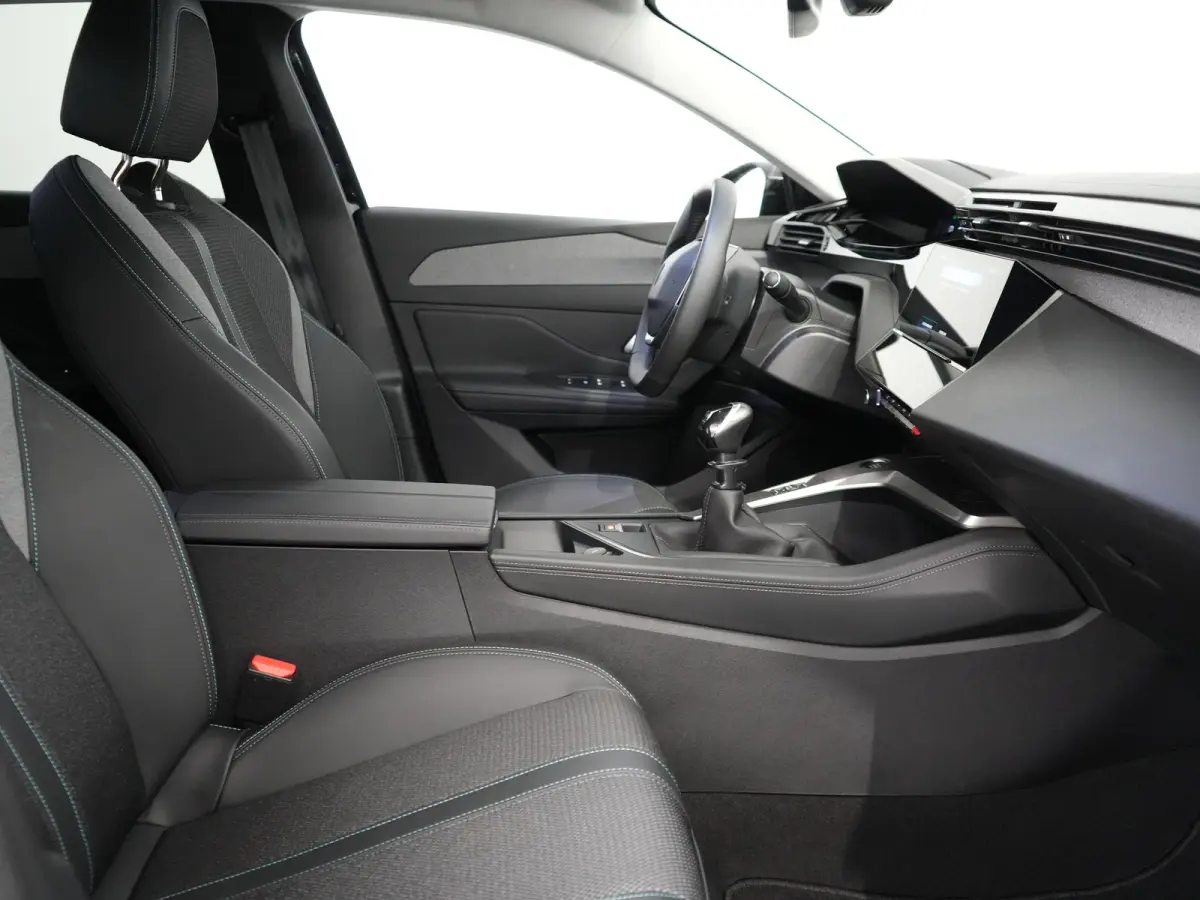 1.2 PureTech Allure | Achteruitrijcamera | Apple Carplay/Android Auto|telefoonintegratie premium | Cruise control adaptief