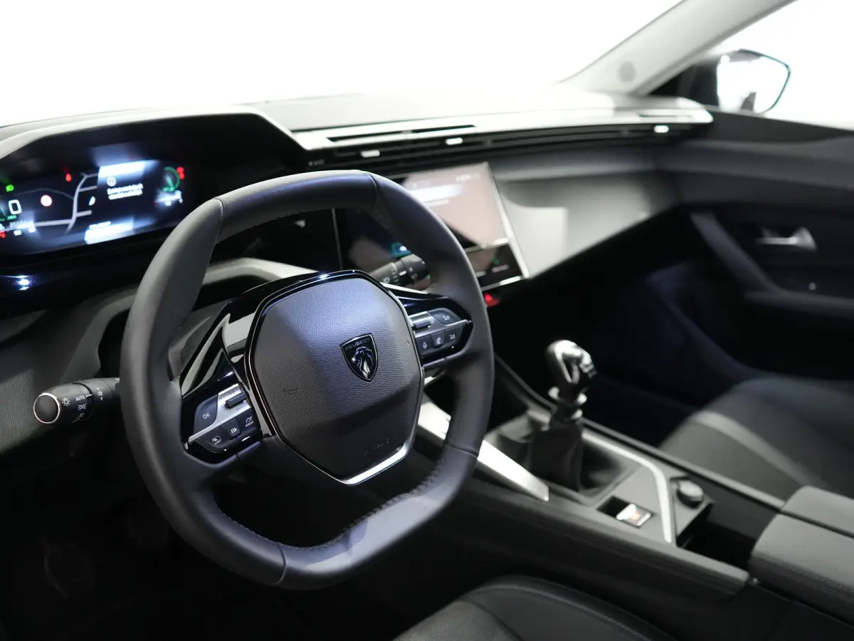 1.2 PureTech Allure | Achteruitrijcamera | Apple Carplay/Android Auto|telefoonintegratie premium | Cruise control adaptief