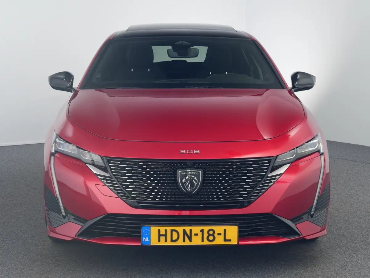 1.6 Plug-in Hybrid 180 GT | Automaat | Carplay | Pano dak | Adaptieve cruise | 360* Camera | Alcantara | Elek. bestuurderstoel | Focal Audio |