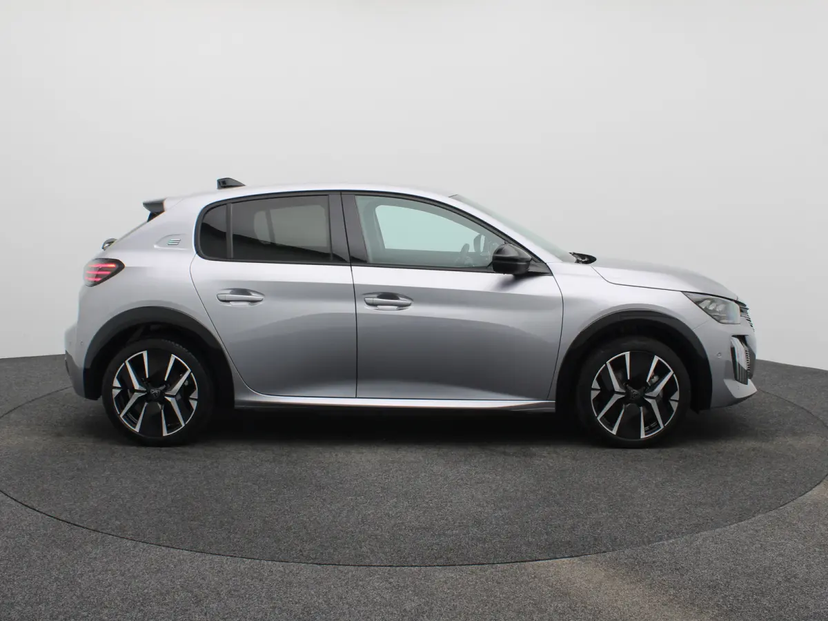 EV GT 51 kWh | 97% SOH | Carplay | Warmtepomp |  Keyless | 360* Camera | Stoelverwarming | Elek. stoel | Alcantara | Stoelmassage