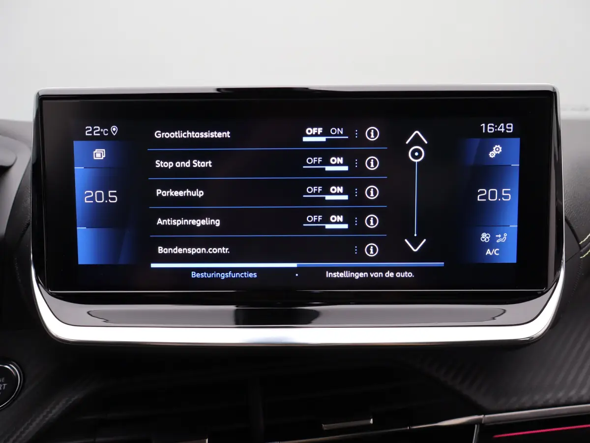 1.2 PureTech GT Pack 155 PK! | Panoramadak | Camera | Parkeersensoeren Voor en Achter | Alcantara Bekleding | Stoelverwarming | 18" Lichtmetalen Velgen | Adaptieve Cruise Control