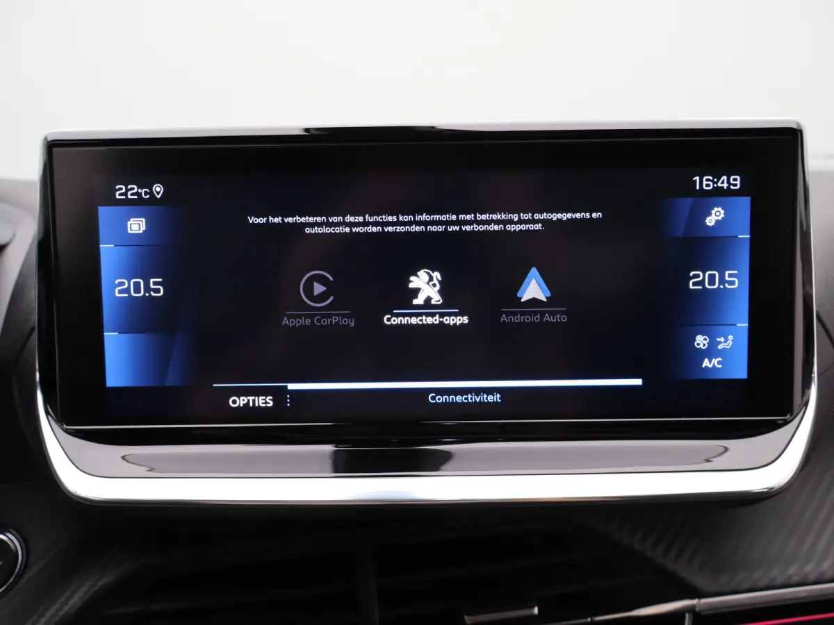 1.2 PureTech GT Pack 155 PK! | Panoramadak | Camera | Parkeersensoeren Voor en Achter | Alcantara Bekleding | Stoelverwarming | 18" Lichtmetalen Velgen | Adaptieve Cruise Control