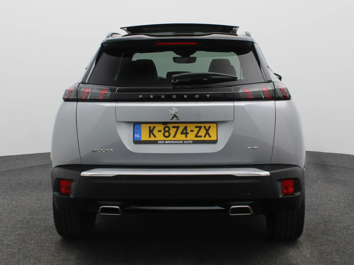 1.2 PureTech GT Pack 155 PK! | Panoramadak | Camera | Parkeersensoeren Voor en Achter | Alcantara Bekleding | Stoelverwarming | 18" Lichtmetalen Velgen | Adaptieve Cruise Control