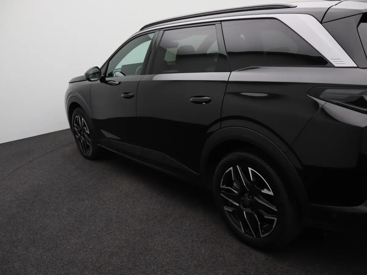 1.2 Hybrid 136 Allure | 7-zits | Carplay | Adaptieve cruise | 360* Camera | Clima | PDCV+A |