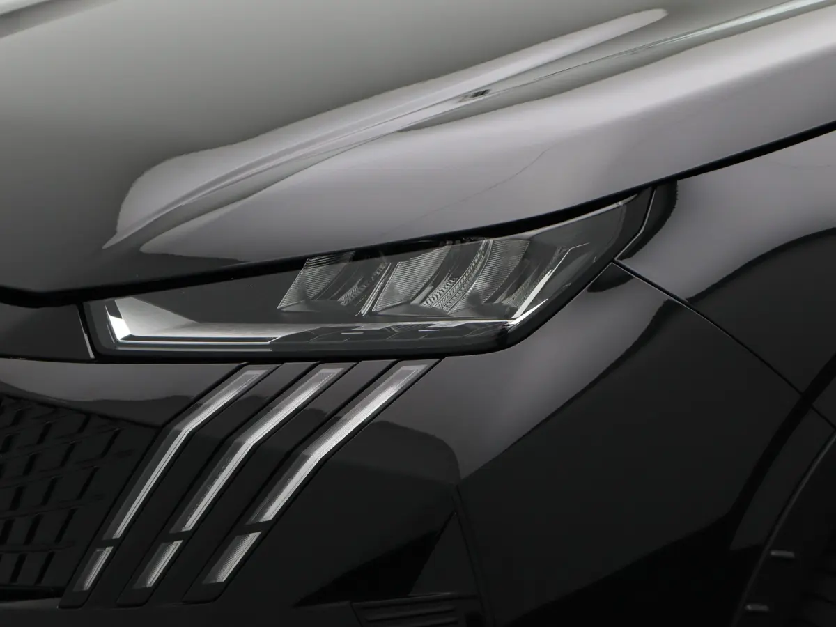 1.2 Hybrid 136 Allure | 7-zits | Carplay | Adaptieve cruise | 360* Camera | Clima | PDCV+A |